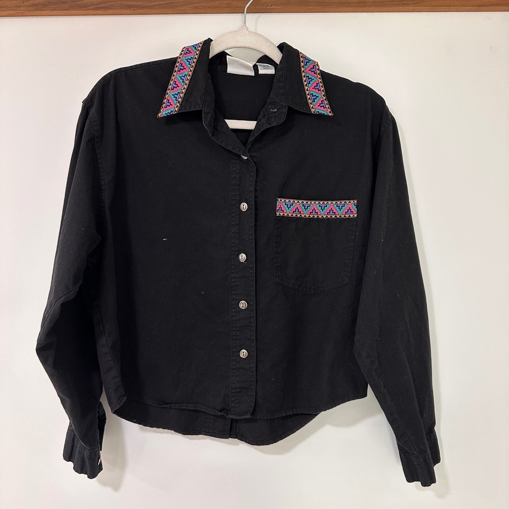 Nuovo Southwestern Vintage Embroidered Button Back Shirt Women‎ M Black Western